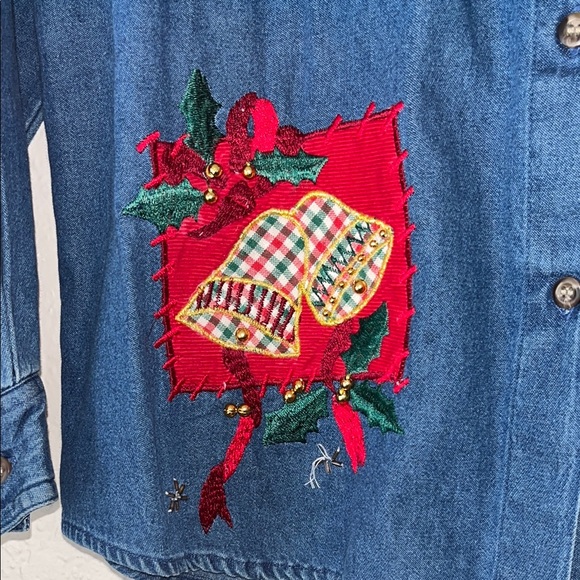 Vintage Jean Shirt • Denim Button-Up Shirt with Holiday Embroidery • Christmas - Picture 4 of 11